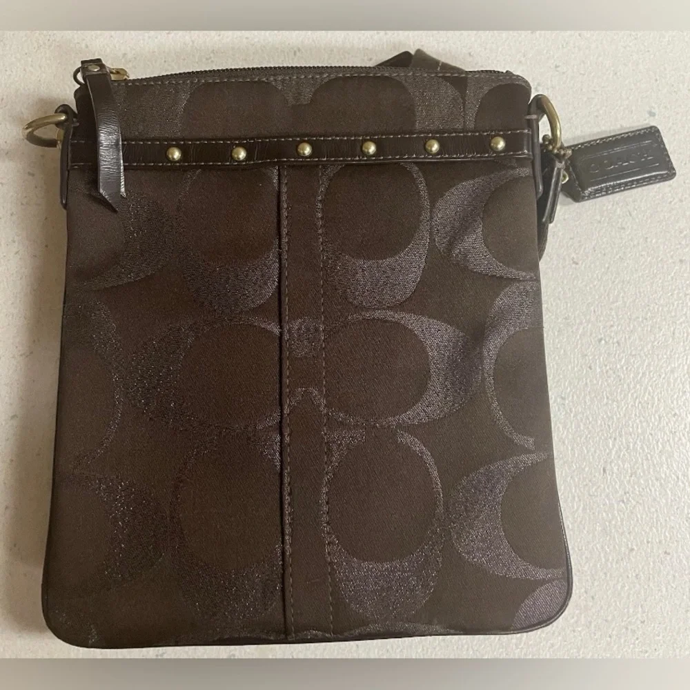 VTG Coach Brown Jacquard Crossbody Bag with Gold Studs